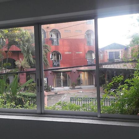 Baankhunmae Apartment Банкок Екстериор снимка