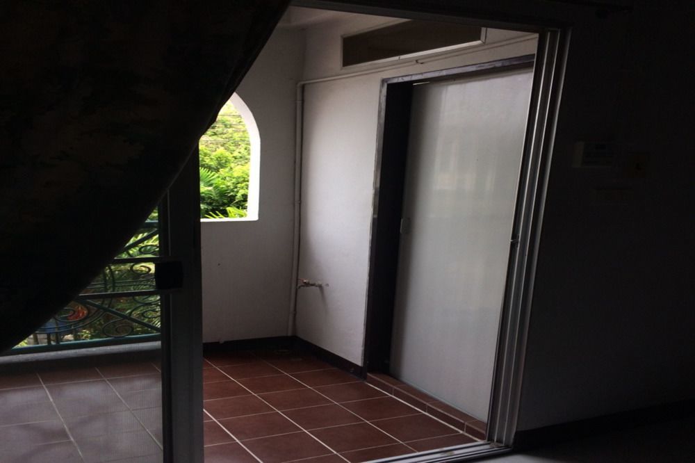 Baankhunmae Apartment Банкок Екстериор снимка